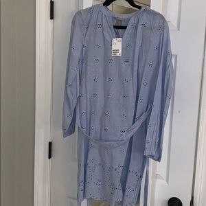 Blue long-sleeved dress with tie